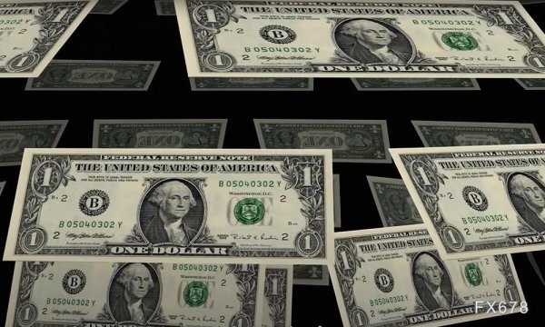 迪时策略 穆迪狠摘美国最后一块AAA金牌，特朗普政府遭当头棒喝，金价飙升逾30美元